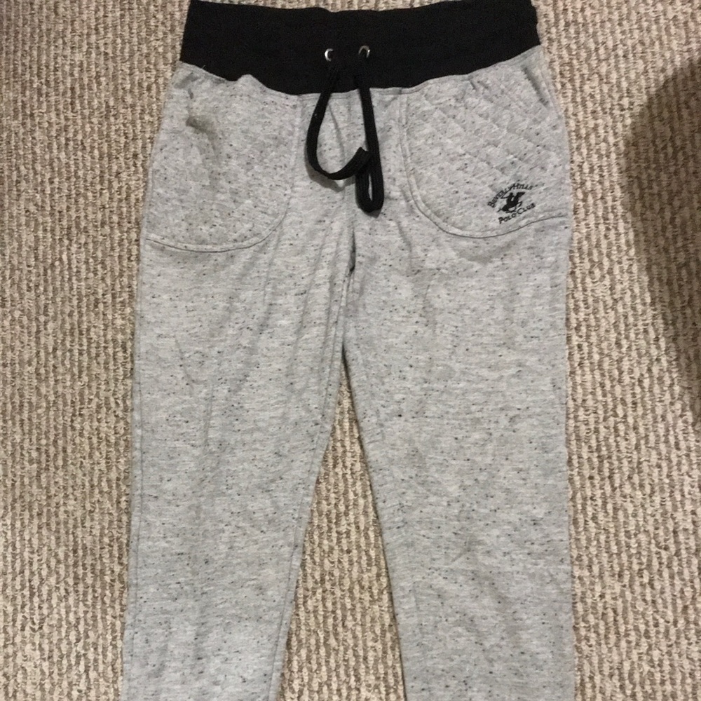 Gray sweatpants